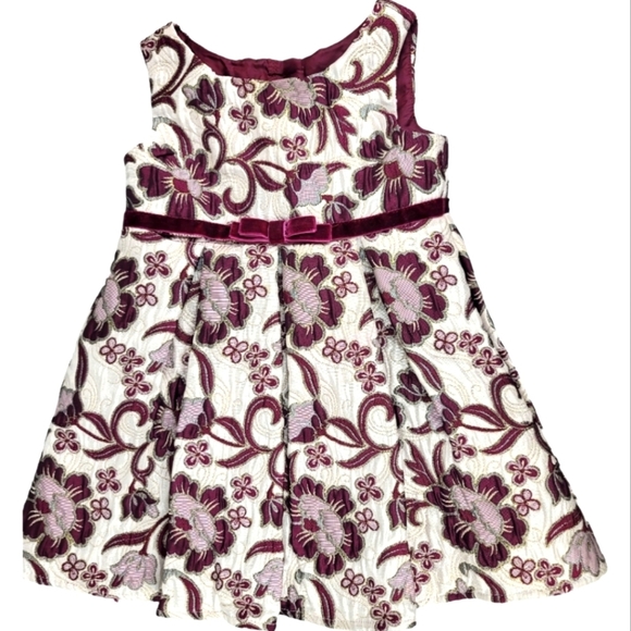 Girls Sweet Heart Rose Floral Applique Dress - Picture 2 of 11